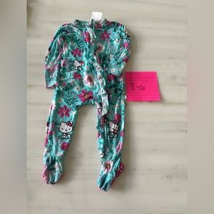 Posh Peanut Hello Kitty Zippy